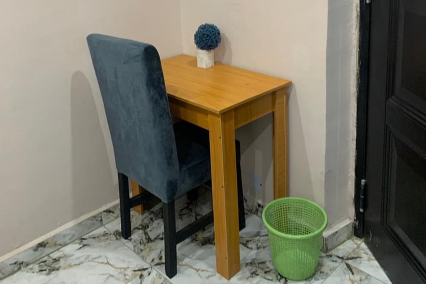 Royal Standard Room Reading Space